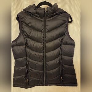 Charter Club Packable Hooded Puffer Vest